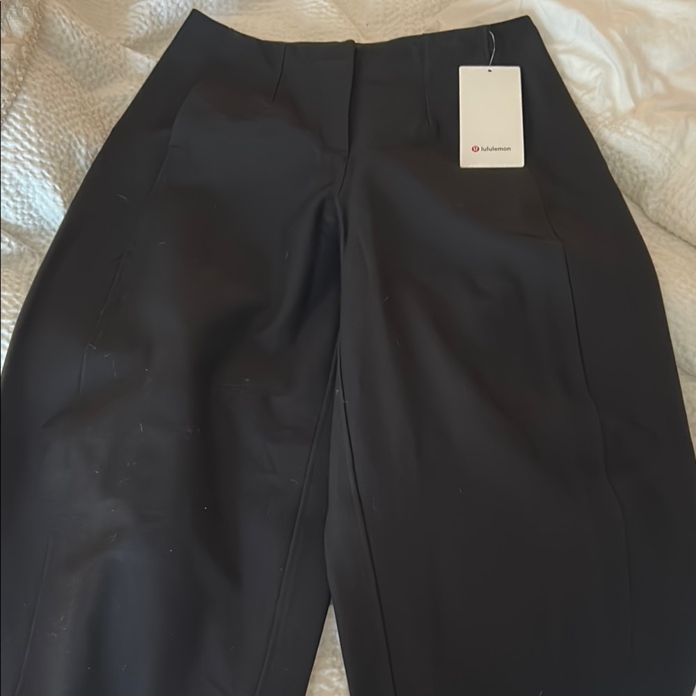 lululemon athletica Black Utilitech Twill Barrel-leg Mid rise pant